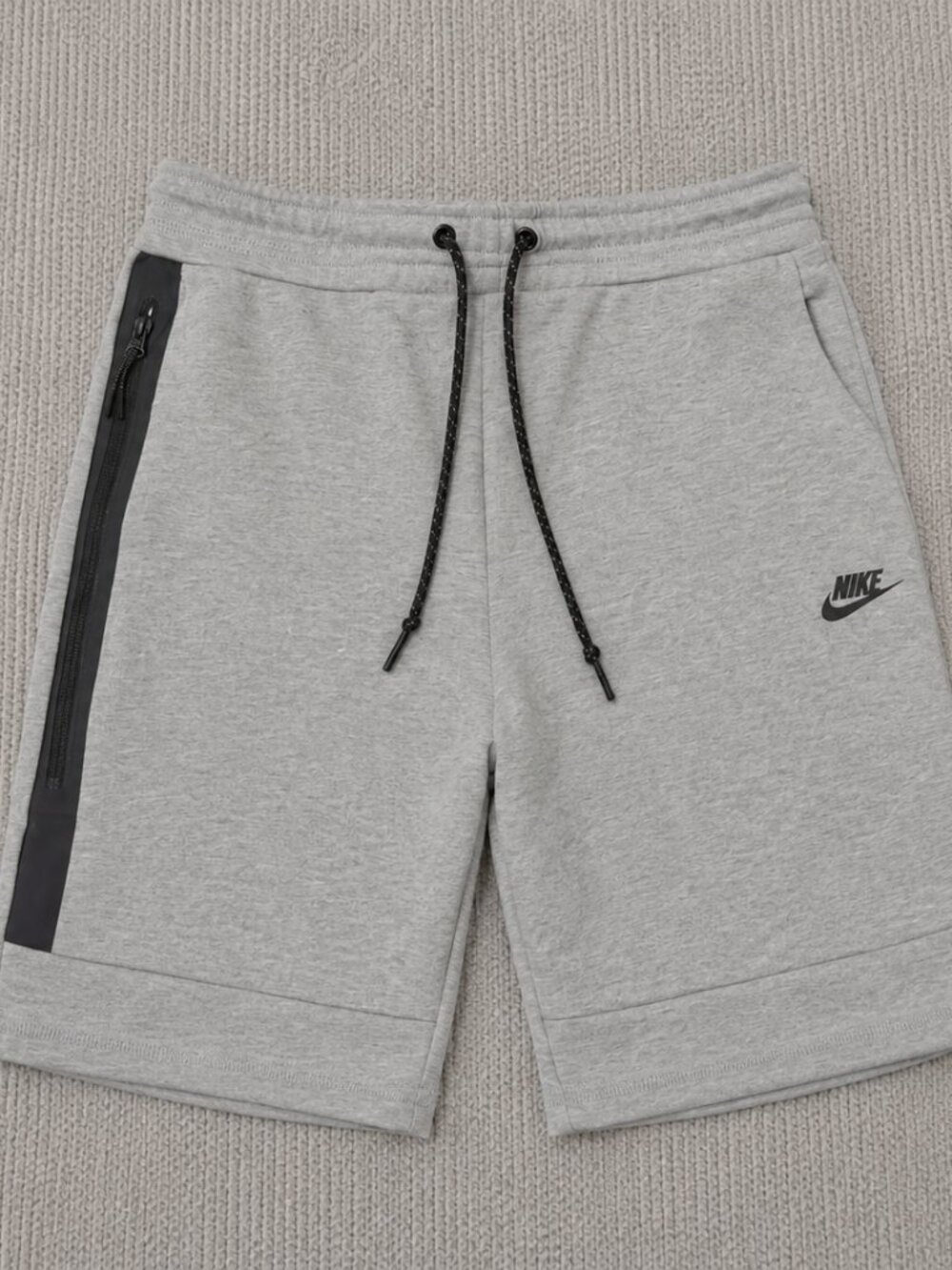 Nike Men's Grey Shorts
